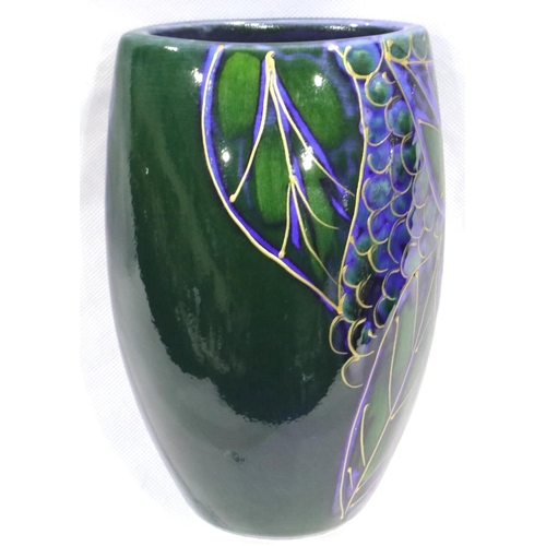 276 - Anita Harris bulbous vase in the Blueberries pattern, H: 18 cm, no cracks or chips. P&P Group 2 (£18... 