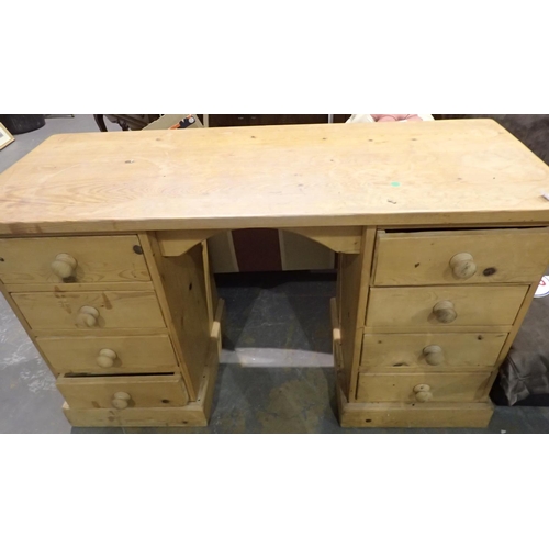 1552 - Pine twin pedestal desk with four drawers to each pedestal, 130 x 50 x 75 cm. Not available for in-h... 