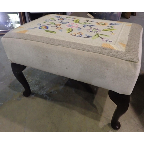 1555 - Tapestry upholstered footstool. P&P Group 3 (£25+VAT for the first lot and £5+VAT for subsequent lot... 