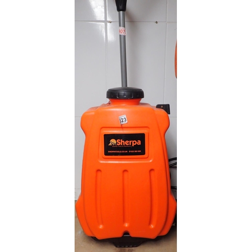 1623 - Sherpa 16L cordless battery powered knapsack. Not available for in-house P&P