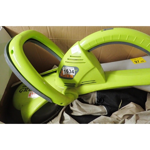 1634 - Garden Groom Midi safety hedge trimmer. All electrical items in this lot have been PAT tested for sa... 