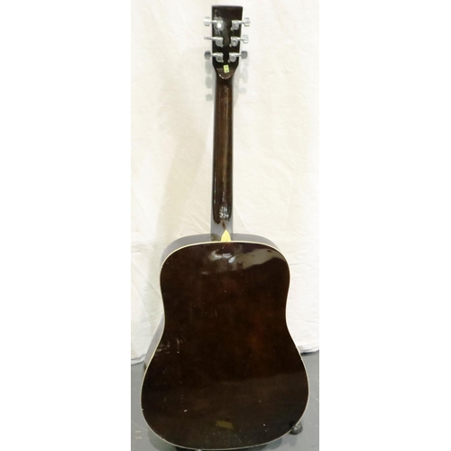 400 - Countryman acoustic guitar. P&P Group 3 (£25+VAT for the first lot and £5+VAT for subsequent lots)