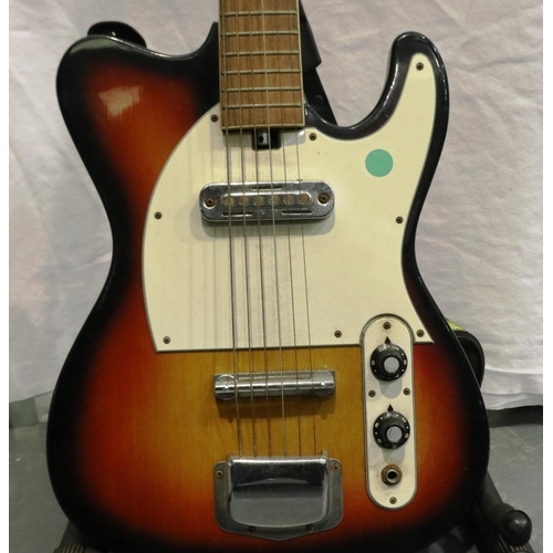 402 - Unbranded electric guitar. P&P Group 3 (£25+VAT for the first lot and £5+VAT for subsequent lots)