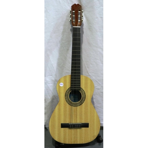 406 - BM Classico Spanish guitar. P&P Group 3 (£25+VAT for the first lot and £5+VAT for subsequent lots)