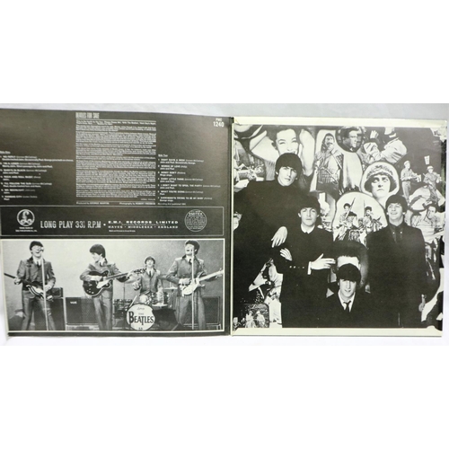 391 - With The Beatles and Beatles For Sale LPs, mono on yellow Parlophone labels. P&P Group 1 (£14+VAT fo... 