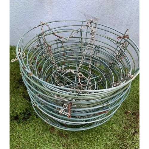 1660 - Eight 12 inch Metal Hanging Baskets. Not available for in-house P&P