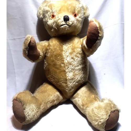 2027 - Large vintage blonde teddy bear, H: 90 cm, straw filled with jointed arms and legs. P&P Group 1 (£14... 