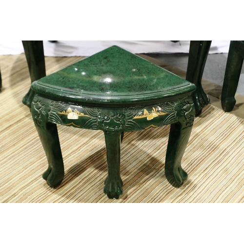 2090 - 20th Century green lacquered circular nest of tables, glass top sits above a skibyama diarma, D: 80 ... 