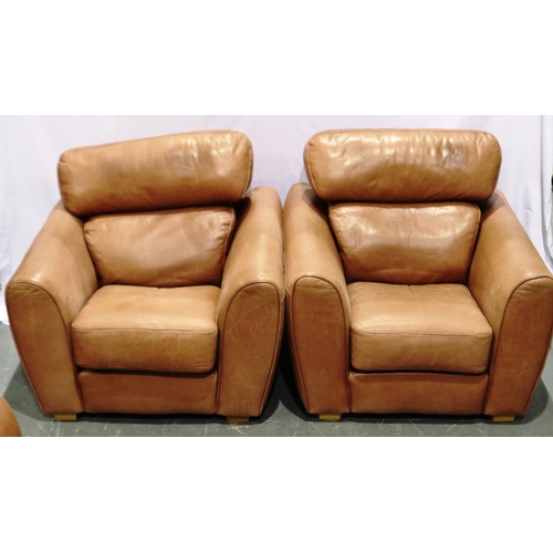 2092 - A contemporary tan leather three piece lounge suite, sofa L: 210 cm, leather a little sun bleached, ... 