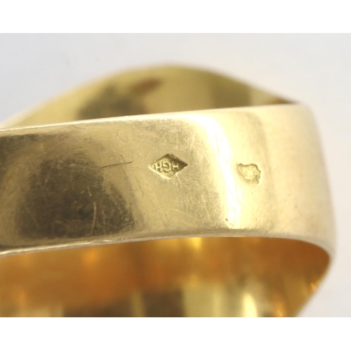 18 - Continental presumed 9ct gold signet ring with raised cypher BM, size U, 7.5g, unmarked. P&P Group 1... 