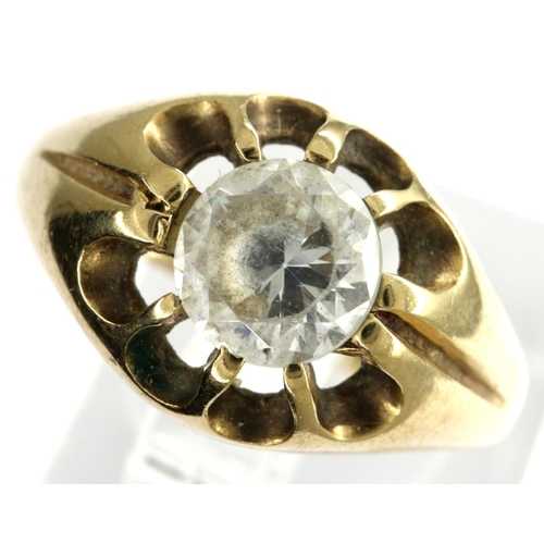 43 - 9ct gold ring set with a central cubic zirconia stone, size M, 2.1g. P&P Group 1 (£14+VAT for the fi... 