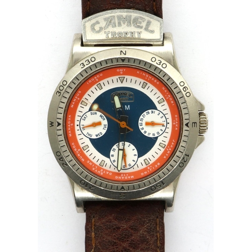 82 - CAMEL: TROPHY gents quartz wristwatch, with circular tri-colour dial, three subsidiary dials and bro... 