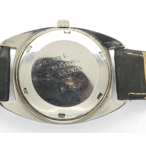 85 - GARRARD: Automatic 25 gents steel cased automatic wristwatch, with date aperture and circular silver... 