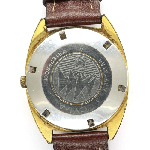 136 - CYMA: 36000 gents automatic chronometer wristwatch, with date aperture on a brown leather strap, wor... 