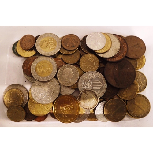 1098 - Mixed world coins. P&P Group 1 (£14+VAT for the first lot and £1+VAT for subsequent lots)