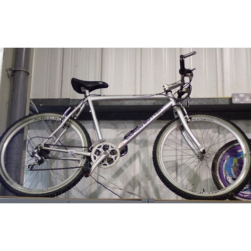 1007 - Claud Butler Spirit 21 speed mountain bike, with Shimano SLR gears and 21 inch frame. Not available ... 