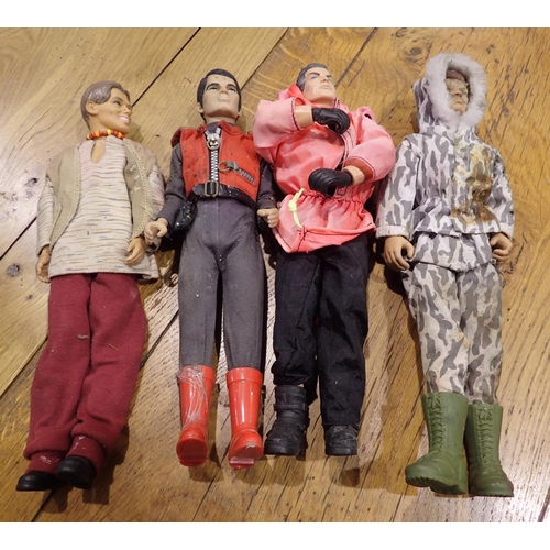 1025 - Four Action Men type figures. P&P Group 2 (£18+VAT for the first lot and £3+VAT for subsequent lots)