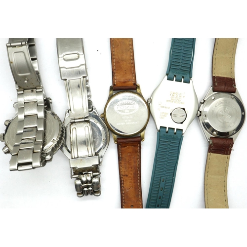 151 - Five gents wristwatches: RICOH automatic with day and date apertures, BEN SHERMAN quartz with date a... 