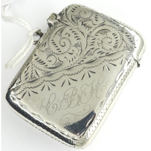 185 - Robert Pringle, hallmarked silver vesta case, Chester assay 1901, 40 x 30 mm, 16g. P&P Group 1 (£14+... 