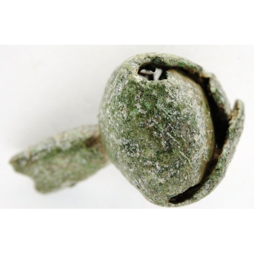 276 - Medieval small Hawking bell, L: 20 mm. P&P Group 0 (£5+VAT for the first lot and £1+VAT for subseque... 