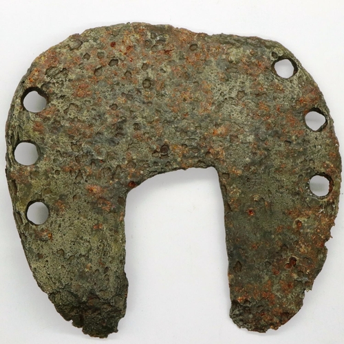 295 - Iron Medieval cross horse plate, L: 110 mm. P&P Group 0 (£5+VAT for the first lot and £1+VAT for sub... 