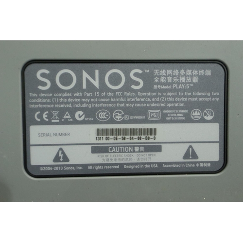 1069 - Sonos Play 5 speaker in black, does not switch on. All electrical items in this lot have been PAT te... 