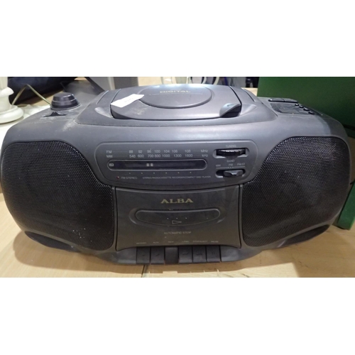 1361 - Alba CD cassette radio. P&P Group 2 (£18+VAT for the first lot and £3+VAT for subsequent lots)
All e... 