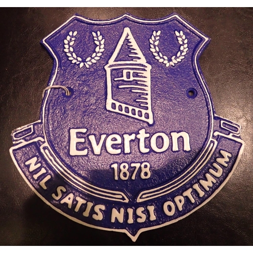 1475 - Cast iron Everton plaque, W: 25 cm. P&P Group 1 (£14+VAT for the first lot and £1+VAT for subsequent... 