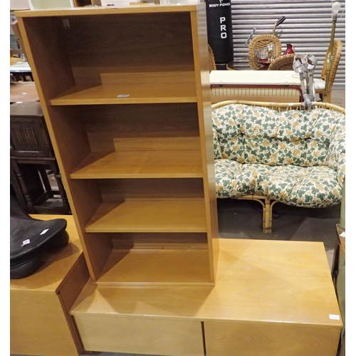 1496 - Oak effect four shelf bookcase, 55 x 25 x 110 cm H, and a matching TV unit with two drawers. Not ava... 