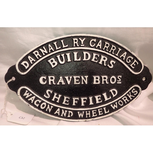 1106 - Cast iron Craven Brothers Coach Builders sign, W: 20 cm. P&P Group 1 (£14+VAT for the first lot and ... 