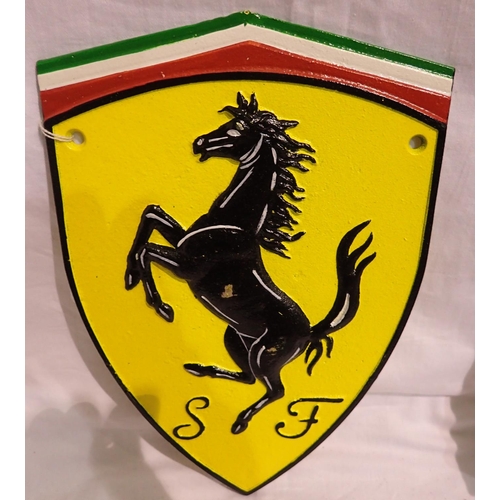 1190 - Cast iron Ferrari wall plaque, W: 25 cm. P&P Group 1 (£14+VAT for the first lot and £1+VAT for subse... 