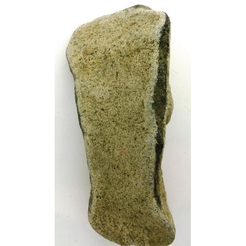 205 - Indian States crude stone carving of elephant, L: 70 mm. P&P Group 0 (£5+VAT for the first lot and £... 