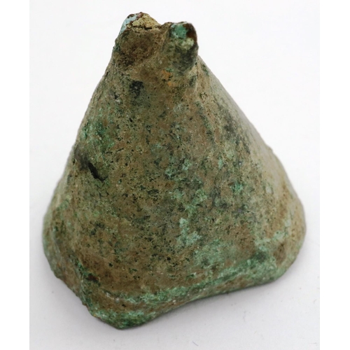 226 - Bronze Medieval candle snuffer, L: 30 mm. P&P Group 0 (£5+VAT for the first lot and £1+VAT for subse... 