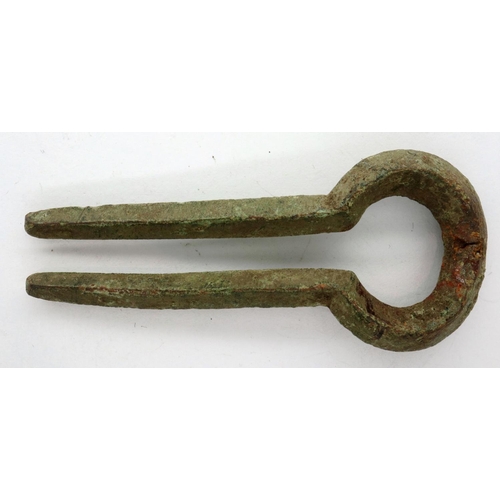 238 - Medieval musical instrument Jewish Harp, L: 58 mm. P&P Group 0 (£5+VAT for the first lot and £1+VAT ... 