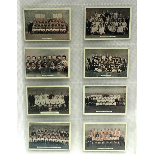 602 - Bucktrout & Co 1924 set of fifty cigarette cards, football teams. P&P Group 1 (£14+VAT for the first... 