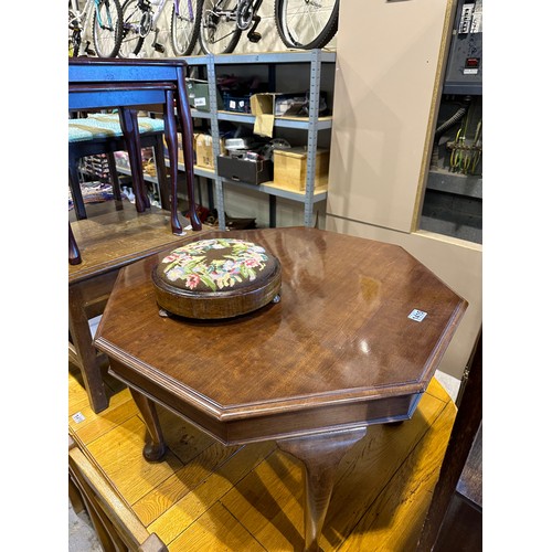 1415 - Octagonal mahogany table, 75 x 50 cm, and a Victorian upholstered footstool. Not available for in-ho... 