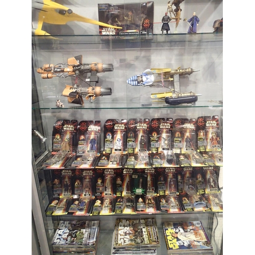 2036 - Thirty one Star Wars episode I carded figures plus boxed Moss Espa encounter set, also includes figh... 