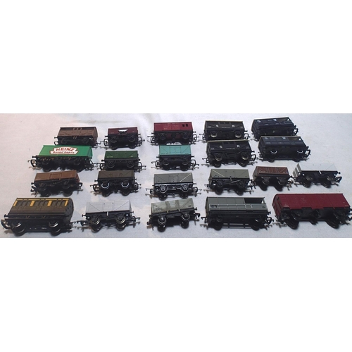 2073 - Twenty OO scale assorted wagons, various makes and types plus one four wheel coach, mostly good to v... 