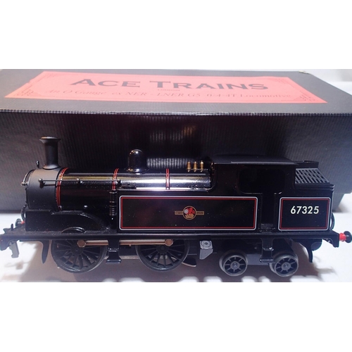 2104 - O gauge Ace Trains G5 tank locomotive, 0.4.4 Black Late Crest, 67325 in near mint condition, storage... 