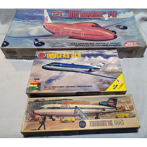 2121 - Three 1/144 scale Aircraft kits by Airfix to include Big Orange 747, Trident 1C and Douglas DC9, app... 