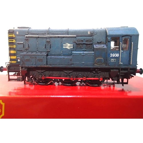 2181 - OO scale Hornby R2419 class 08 diesel, repainted B.R Blue, 3938, weathered in very good condition, b... 