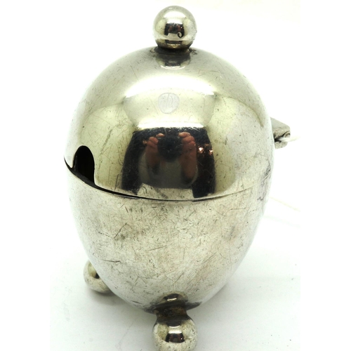 124 - Mappin & Webb hallmarked silver tri footed mustard pot in the form of an egg, Sheffield assay, H: 65... 