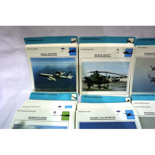 1293 - Set of Iris Warplane Collectors Club cards, approximately 200. P&P Group 2 (£18+VAT for the first lo... 