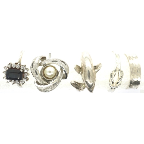 29 - Five 925 silver rings including stone set exmaples, sizes J-O. P&P Group 1 (£14+VAT for the first lo... 