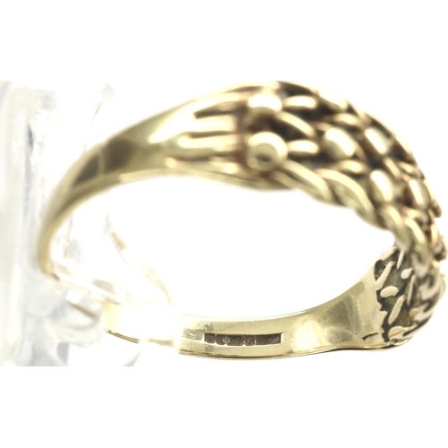 79 - 9ct gold ring, size P, 1.9g. P&P Group 1 (£14+VAT for the first lot and £1+VAT for subsequent lots)