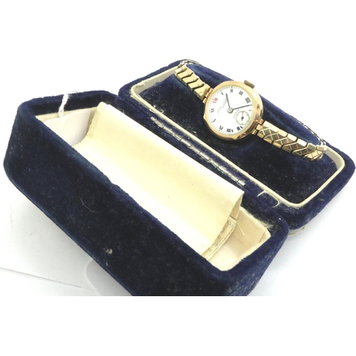 95 - Ladies 9ct gold wristwatch by Thomas Russel Liverpool, not working at lotting. P&P Group 1 (£14+VAT ... 