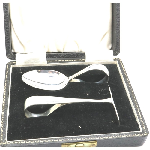 126 - Hallmarked silver boxed Christening set, Birmingham assay, combined 37g. P&P Group 1 (£14+VAT for th... 