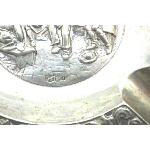 137 - Dutch silver ashtray, 75g, 10 x 10 cm. P&P Group 1 (£14+VAT for the first lot and £1+VAT for subsequ... 