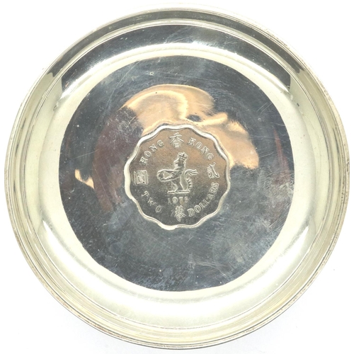 155 - Silver Hong Kong coin set dish, D: 90 mm, 45g. P&P Group 1 (£14+VAT for the first lot and £1+VAT for... 