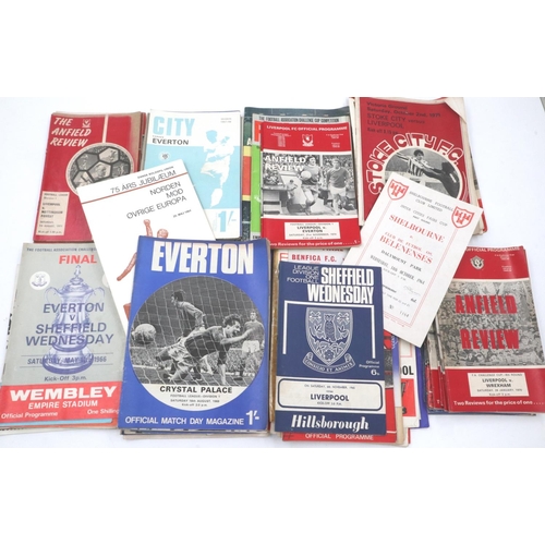 178 - Mixed Everton Home & Away programmes, circa 1960s (28), eight 1960s Cup Final programmes and six mix... 